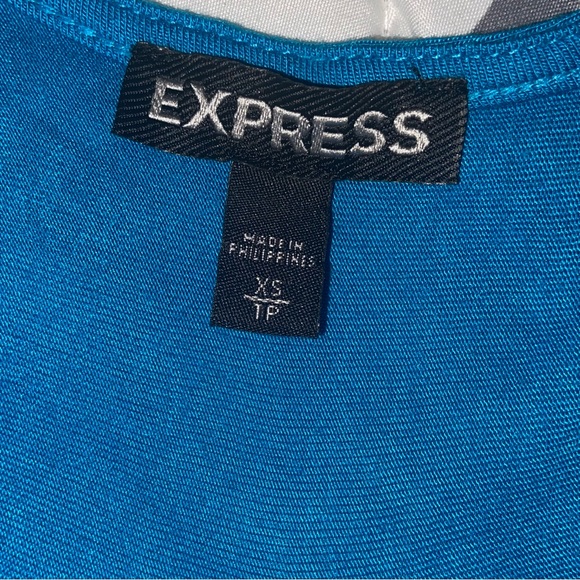 Express V deep plunge Quarter Zip Sleeveless top Size XS 🌴☀️ - Picture 3 of 5